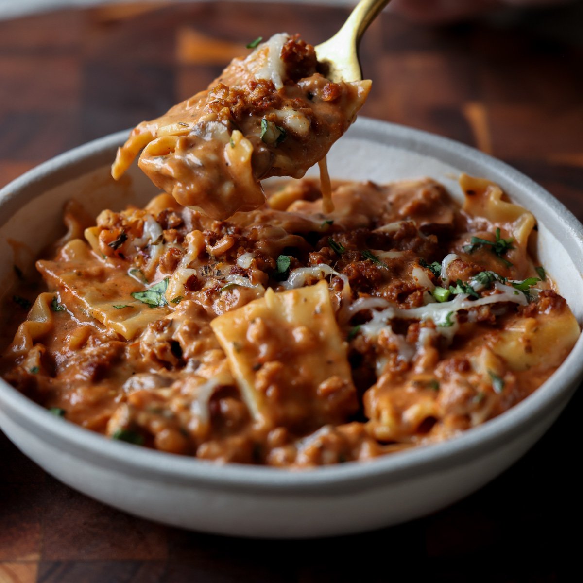 Creamy Lasagna Soup (1 pan!)