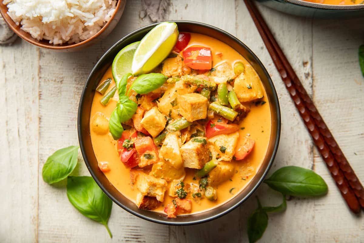 Pineapple Curry – Connoisseurus Veg