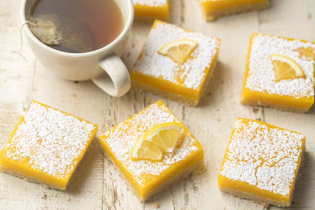 Vegan Lemon Bars – Connoisseurus Veg